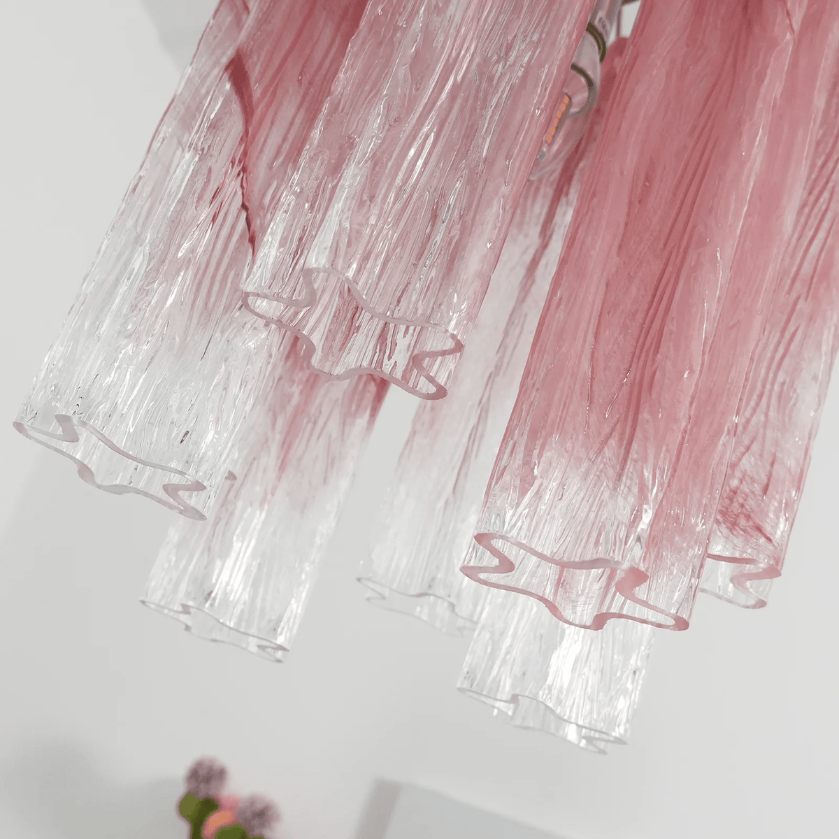 Lioroella lysekrone i Murano-glas med lyserød gradient