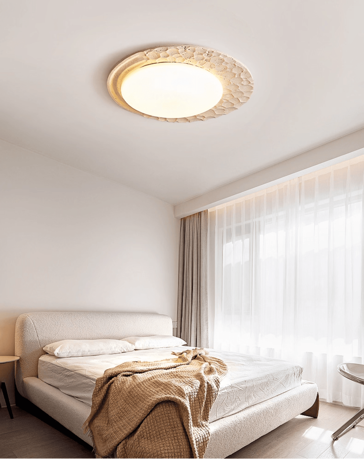 Ivsoris Tekstureret travertinloftlampe