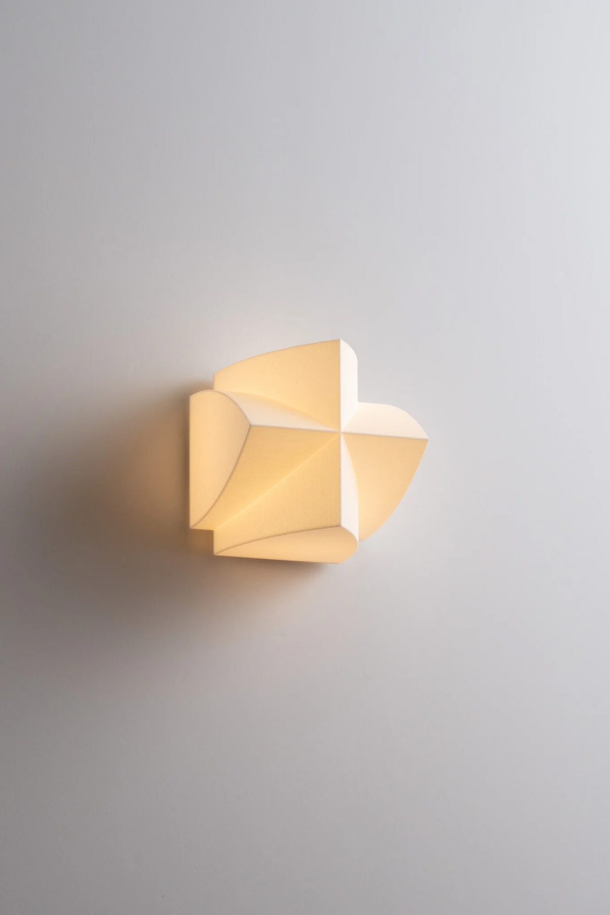 Naala Indoor Wall Sconce