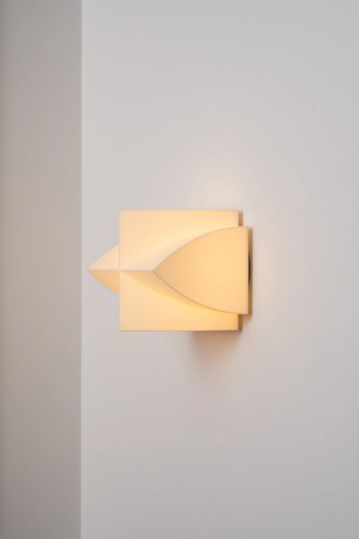 Naala Indoor Wall Sconce