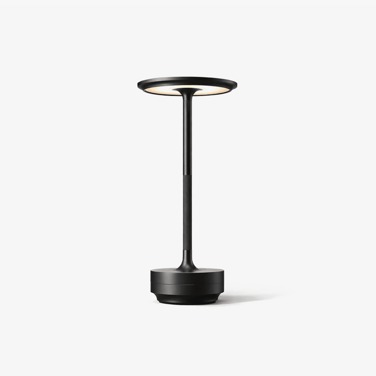 Solvane-genopladelig bordlampe