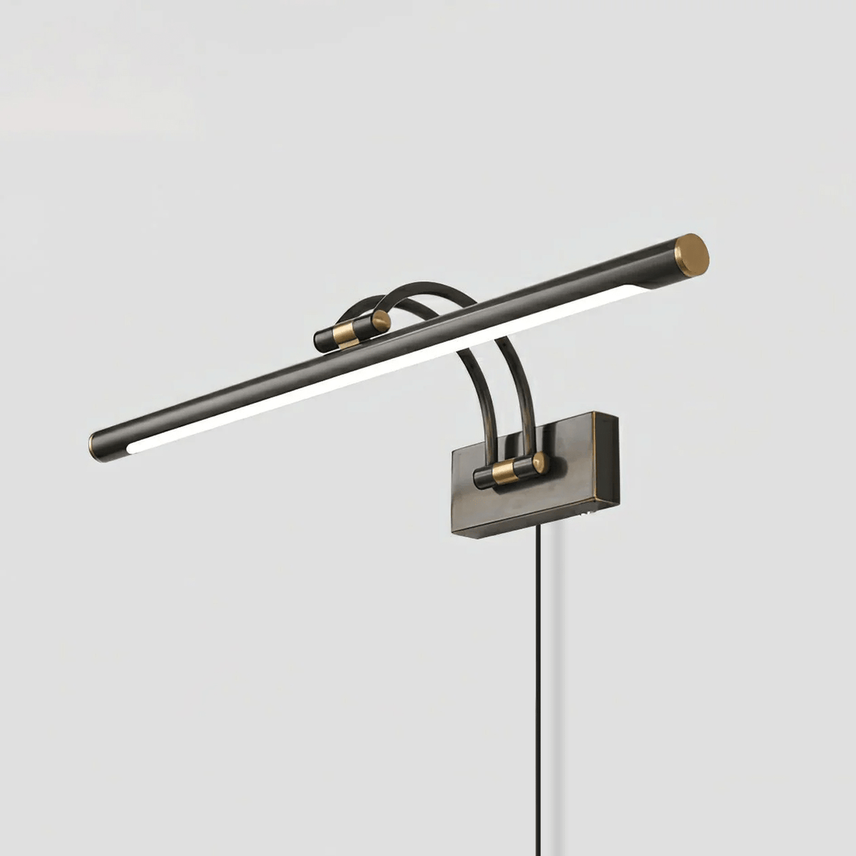Curelian sminkebords-plug-in-væglampe