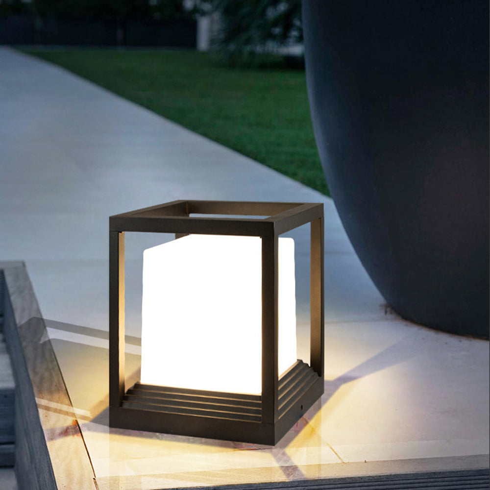 Ray Modern Rectangular Metal Outdoor Lamps, Black