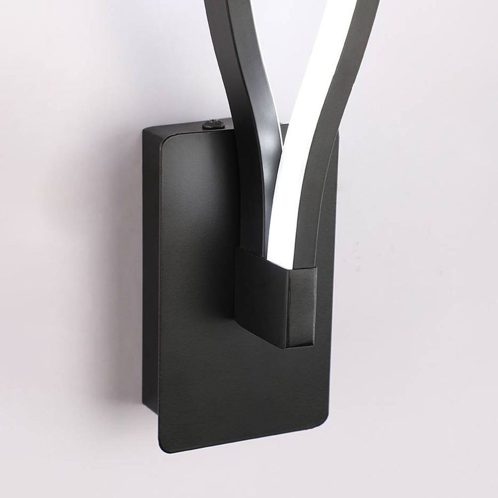 Arisha modern enkel vågformad vägglampa, svart och vit