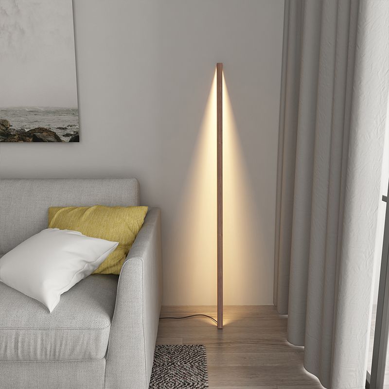 Ozawa minimalistisk lineær gulvlampe i naturligt træ