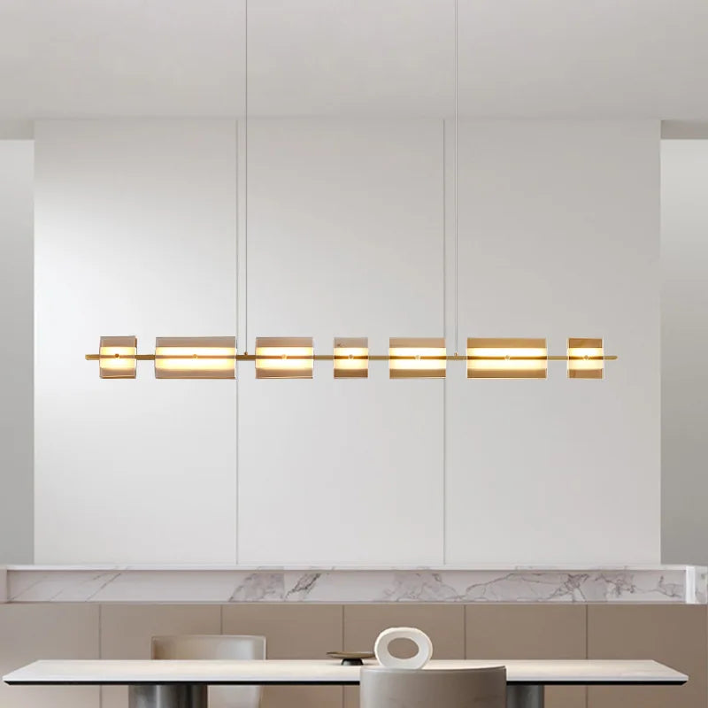 Arisha modern nordisk linjär pendellampa i metall/glas, mässing/svart