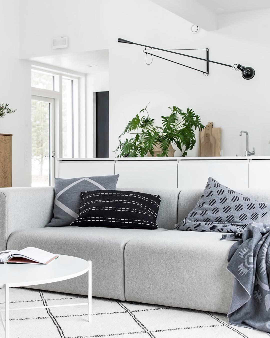 Candeeiro de parede moderno minimalista com braço longo Cid