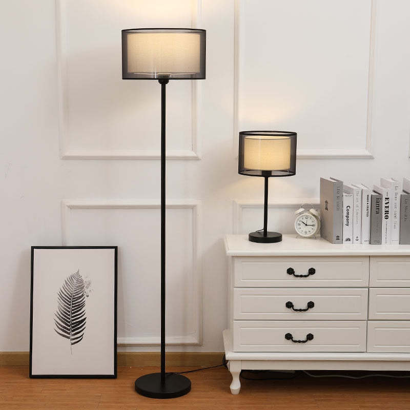 Baines bordslampa och golvlampa med lampskärm i tyg, 2 färger