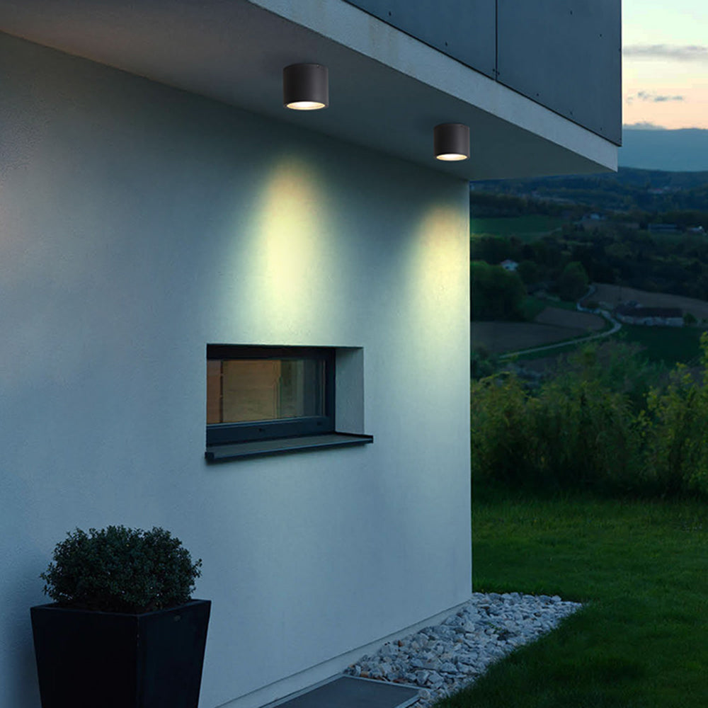 Ray modern svart cylindrisk utanpåliggande takspotlight