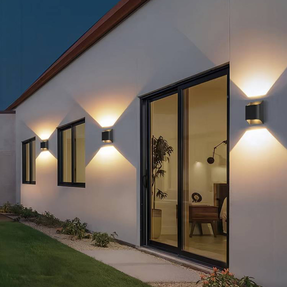 Ray Modern Solar Up Down Metal Outdoor Wall Lamp, Balck