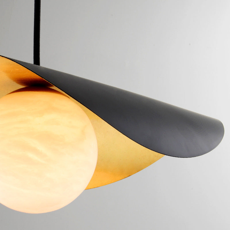 Arisha modern nordisk minimalistisk pendellampa i metall/marmor, svart