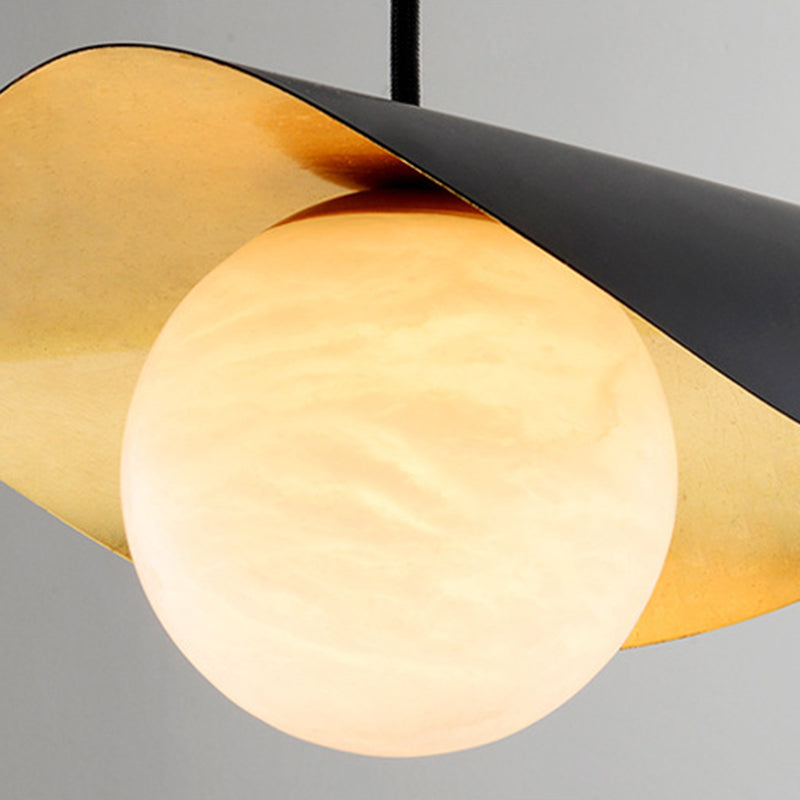 Arisha modern nordisk minimalistisk pendellampa i metall/marmor, svart