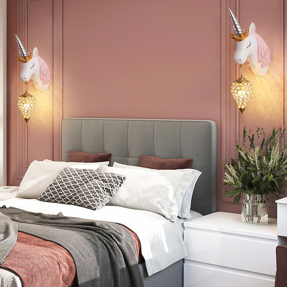 Arisha moderne kunstvæglampe med enhjørning/jordbær, pink/blå