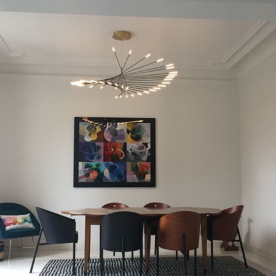 Arisha modern roterande ljuskrona i fyrverkeriform, svart/guld, vardagsrum/konstgalleri