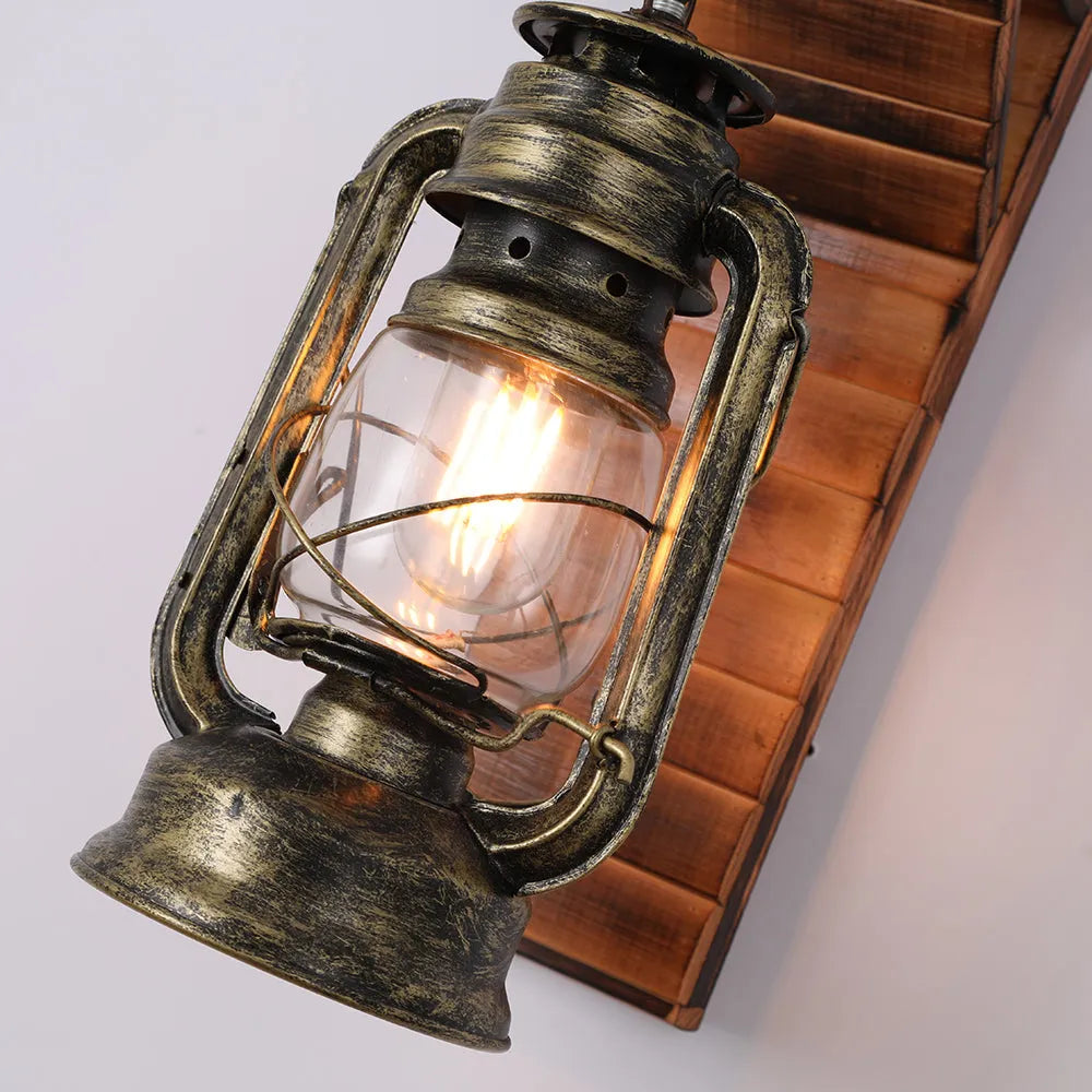 Orlena vägglampa lykta vintage rustik trä