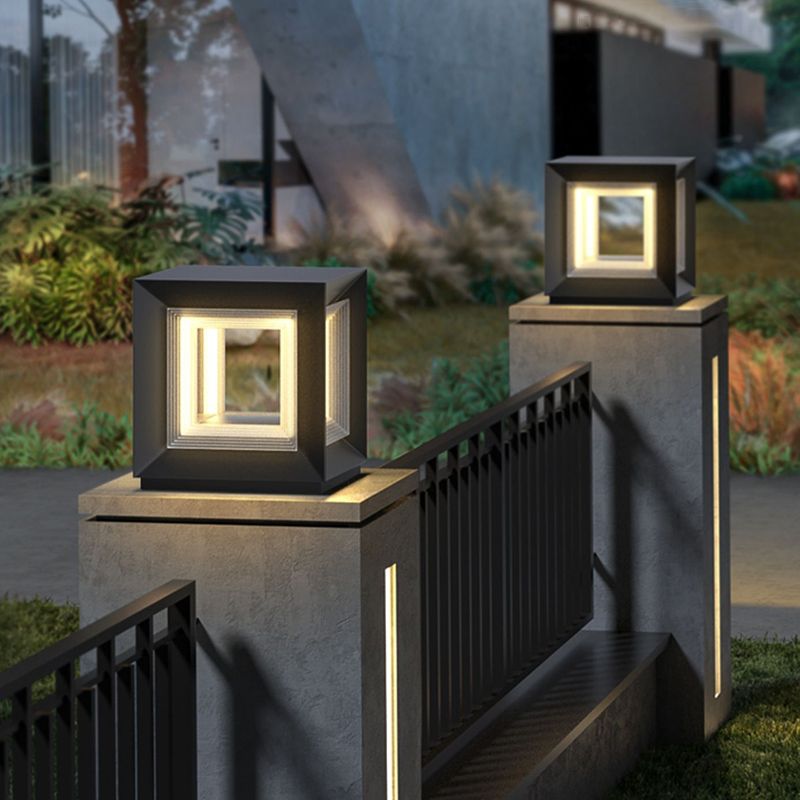Ray nútímalegir LED-kubbar úr málmi fyrir utandyra, svartir