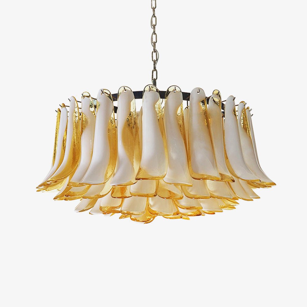 Equvel elegant lysekrone i ravfarvet Murano-glas med kronblade