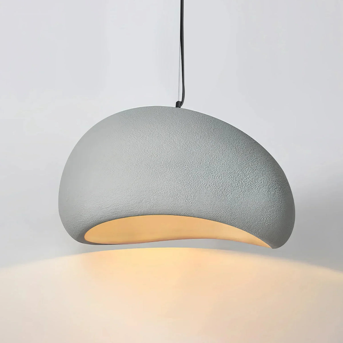 Kryo Wabi-Sabi -pallomainen pilvi-riippuvalaisin