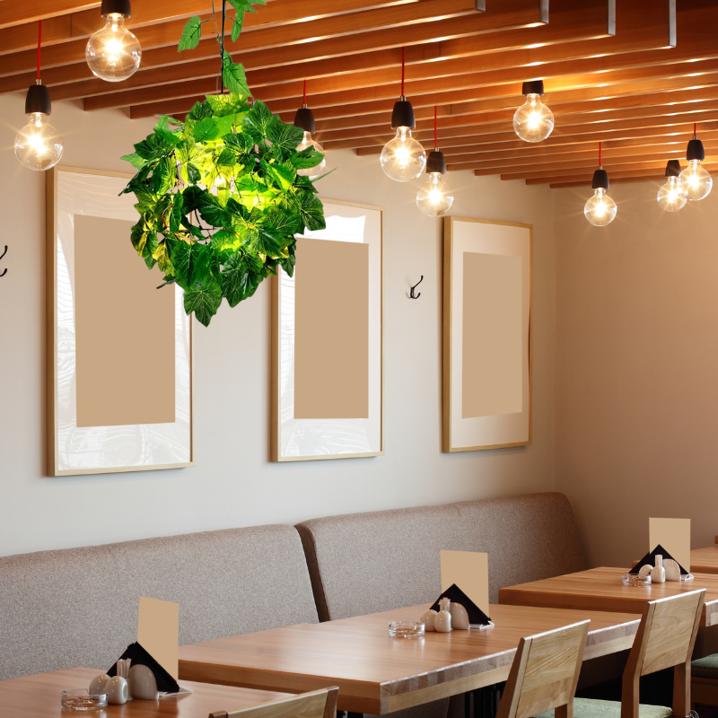 Ritta rustik art deco-globe-pendellampe med plante- og vinrankemotiv