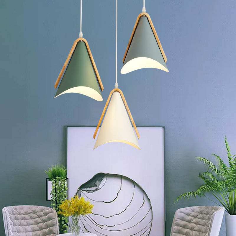 Ray Modern Solar Up Down Metal Outdoor Wall Lamp, Balck