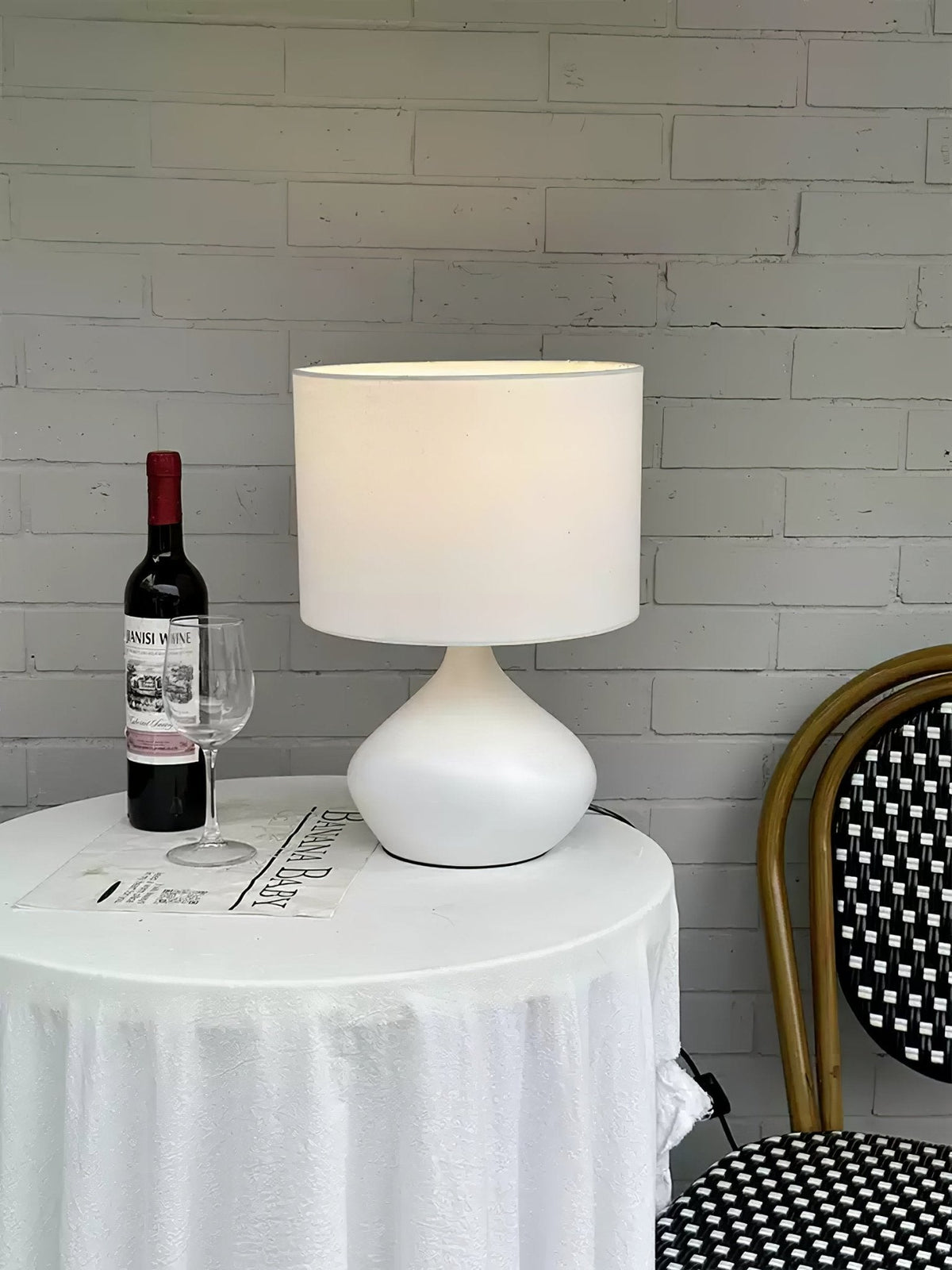 Jean modern bordslampa i keramik