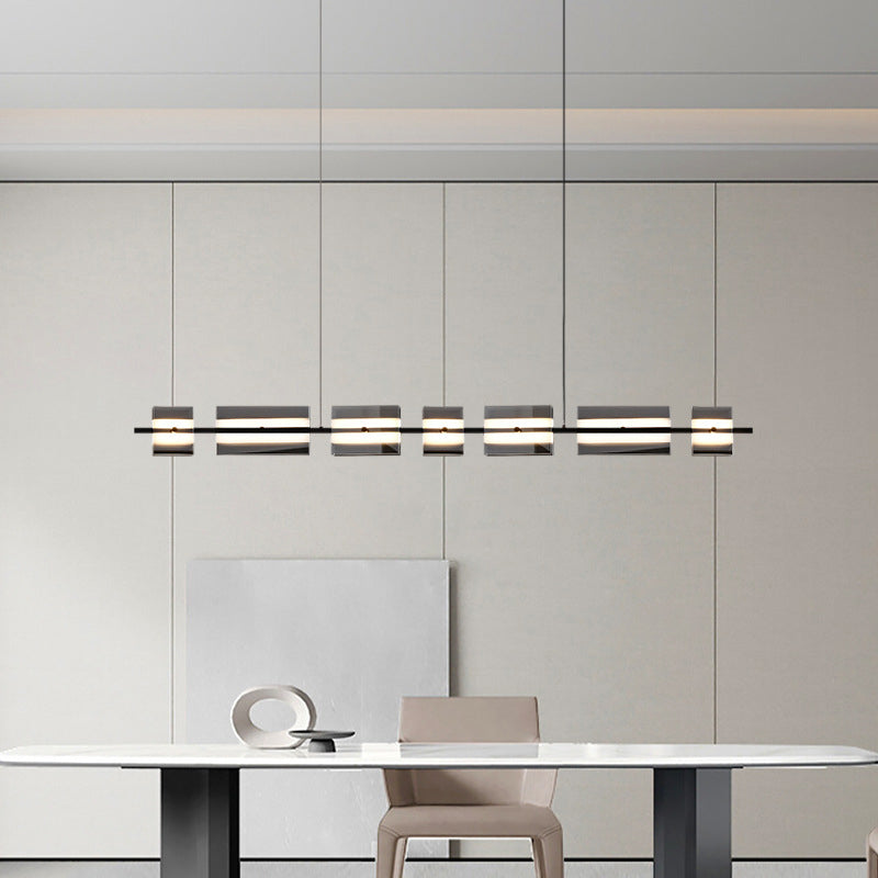 Arisha modern nordisk linjär pendellampa i metall/glas, mässing/svart