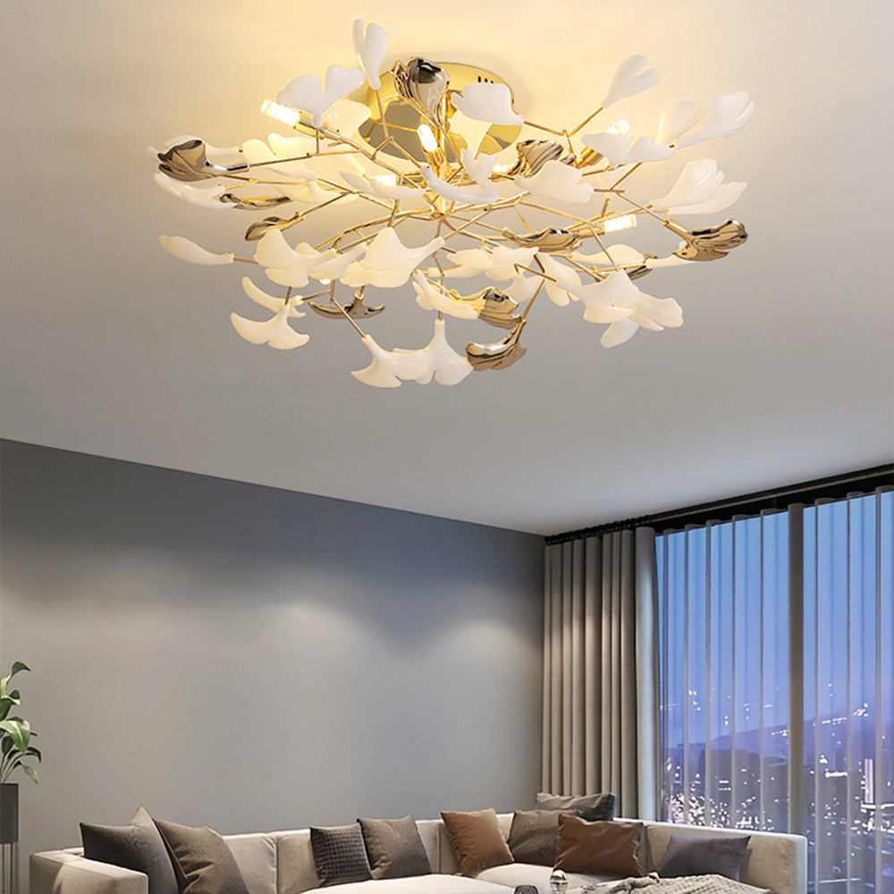Olivia elegant taklampa med bladmotiv i keramik/metall, guld