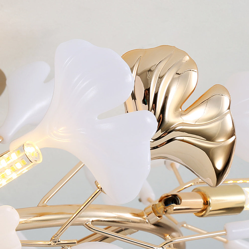 Olivia elegant taklampa med bladmotiv i keramik/metall, guld