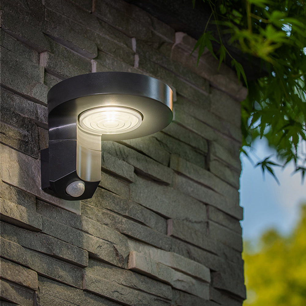 Ray modern rund utomhusvägglampa i metall med sensor, solcellsdriven och vattentät, svart