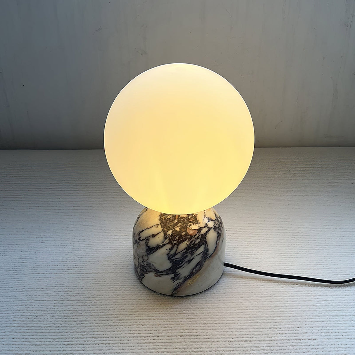 Aalia bordlampe