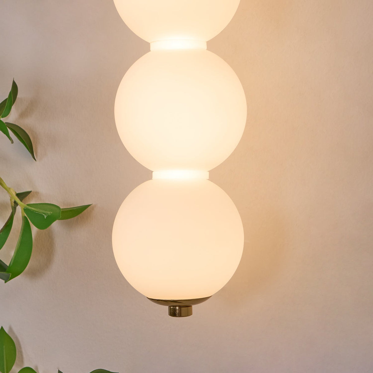 Vevenu Premium Nordic Art Wall Lamp