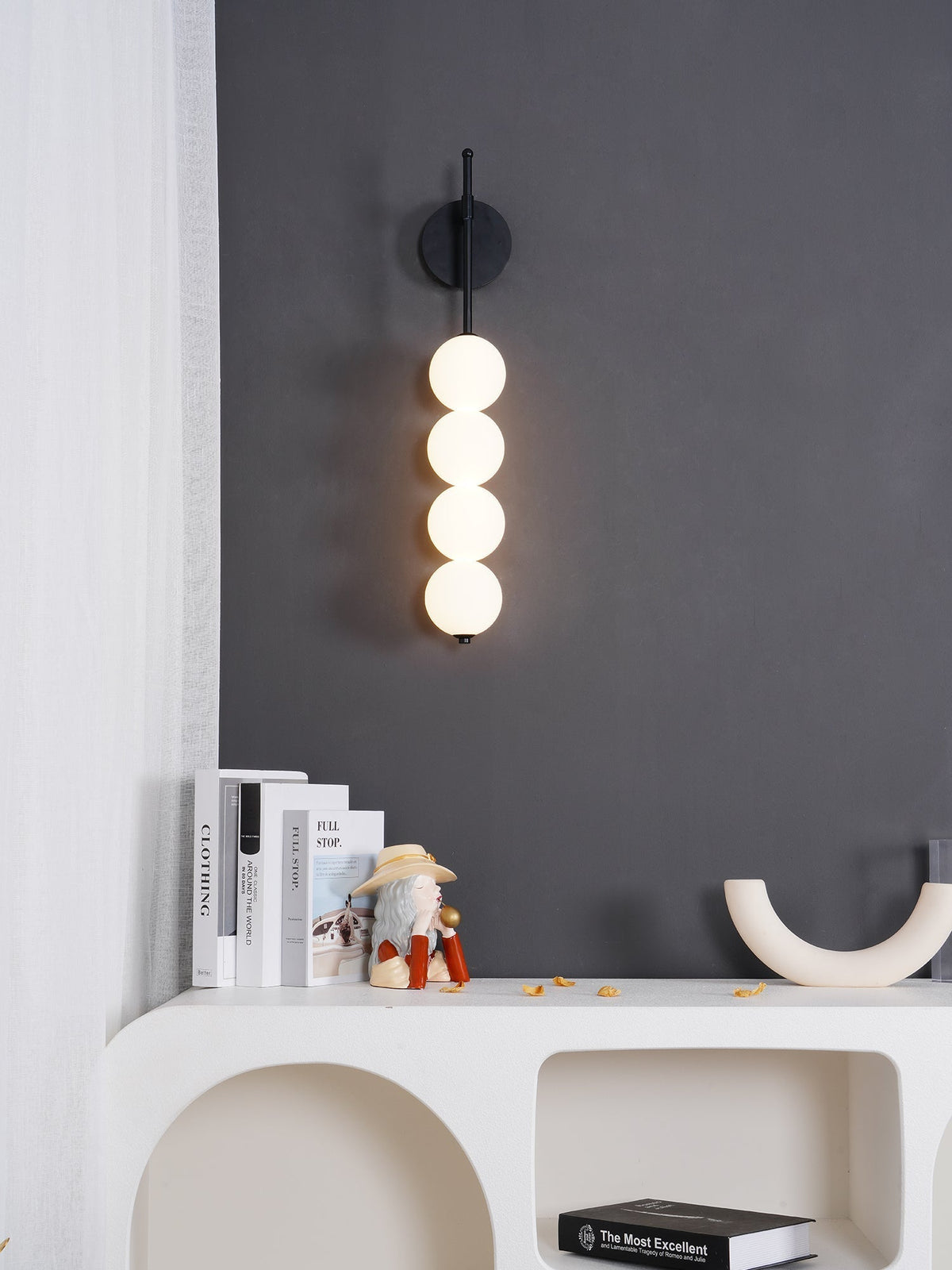 Vevenu Premium Nordic Art Wall Lamp