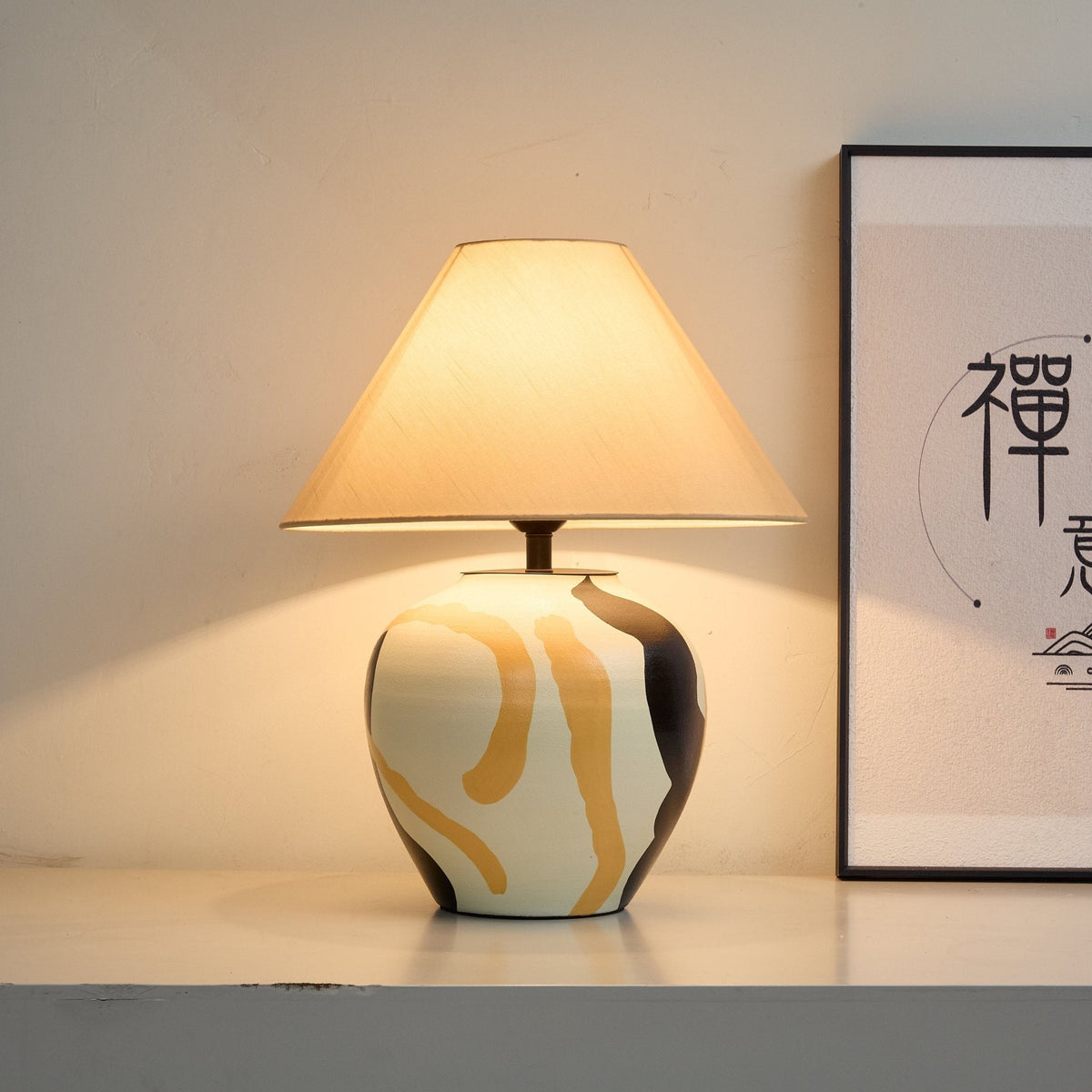 Candeeiro de mesa em cerâmica com padrão abstrato Quellis