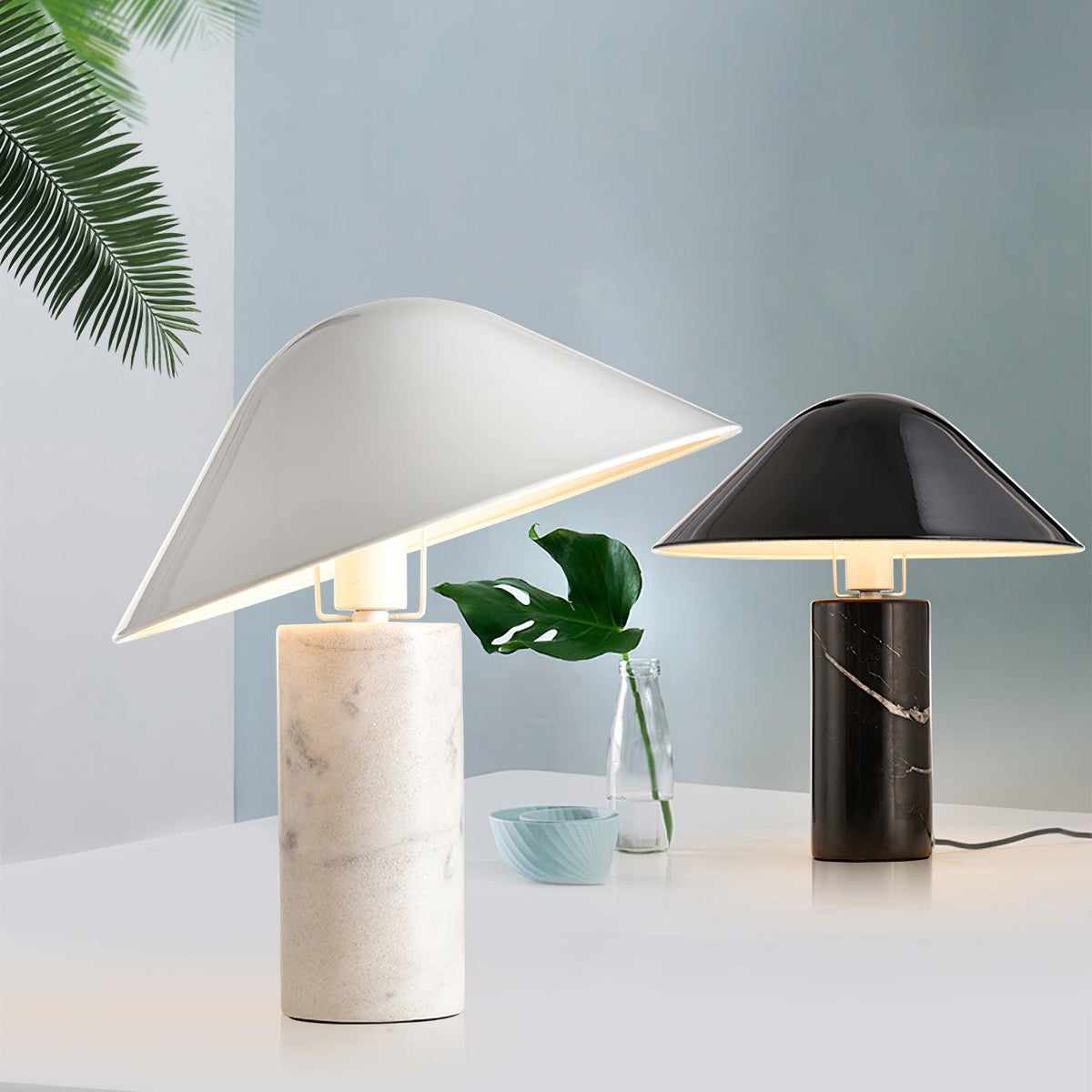 Minimalistisk marmorbordlampe Elyrian