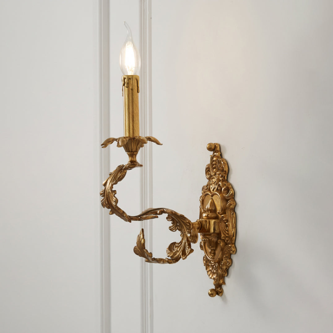 Golden Cartouche -seinävalaisin