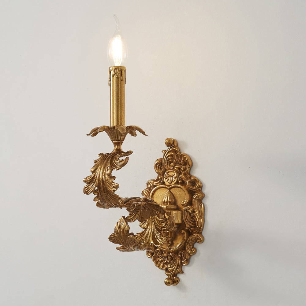 Golden Cartouche -seinävalaisin