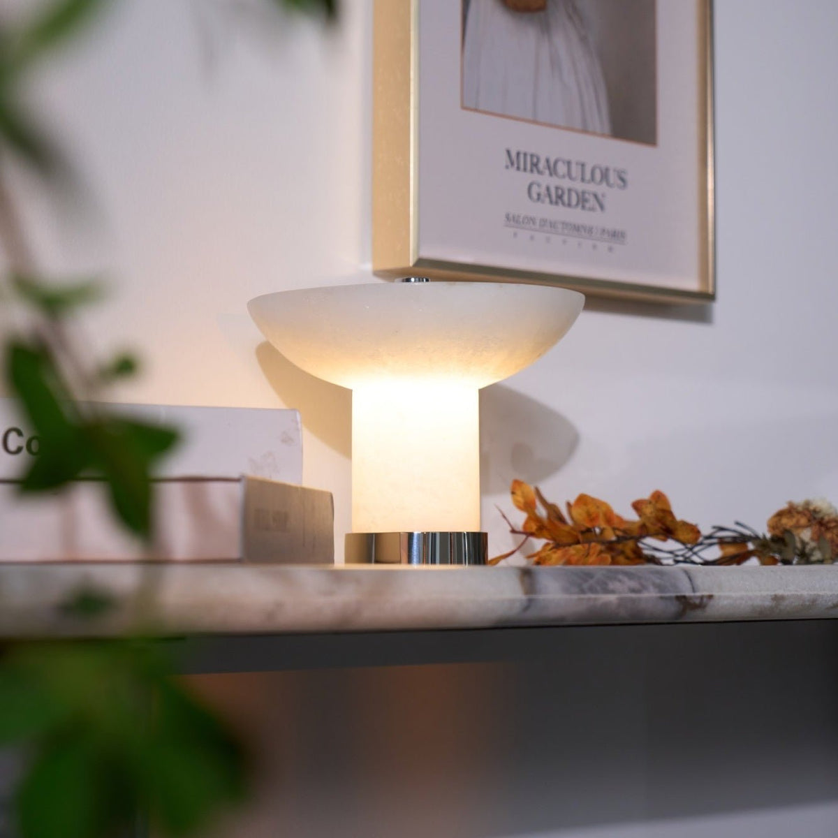 Candeeiro de mesa em alabastro com formato de cogumelo Eurnoran