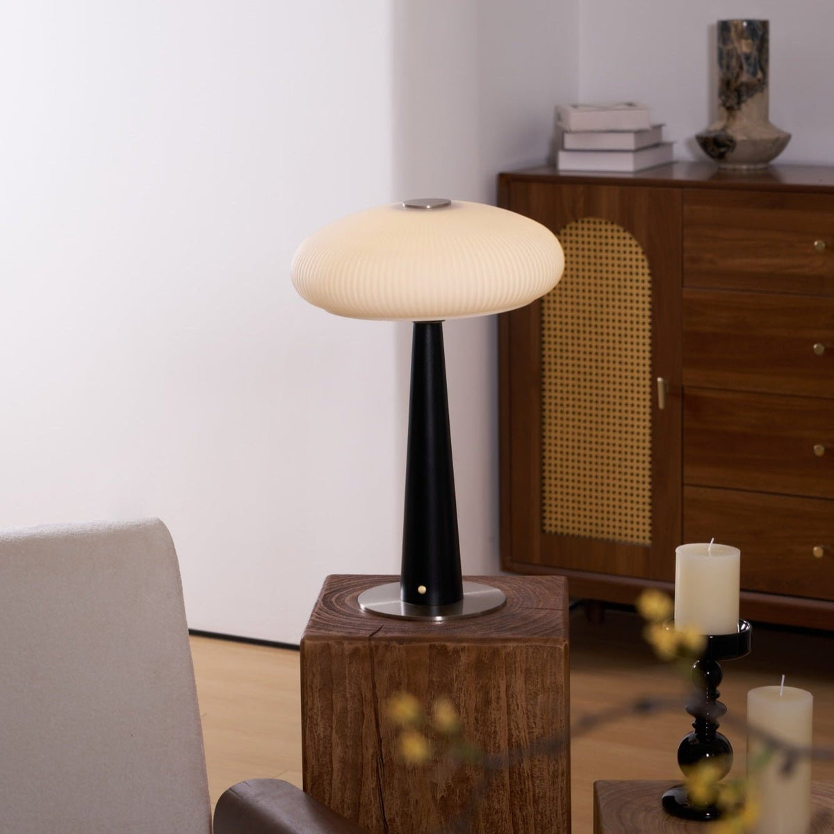 Glow Minimalistisk træbordlampe