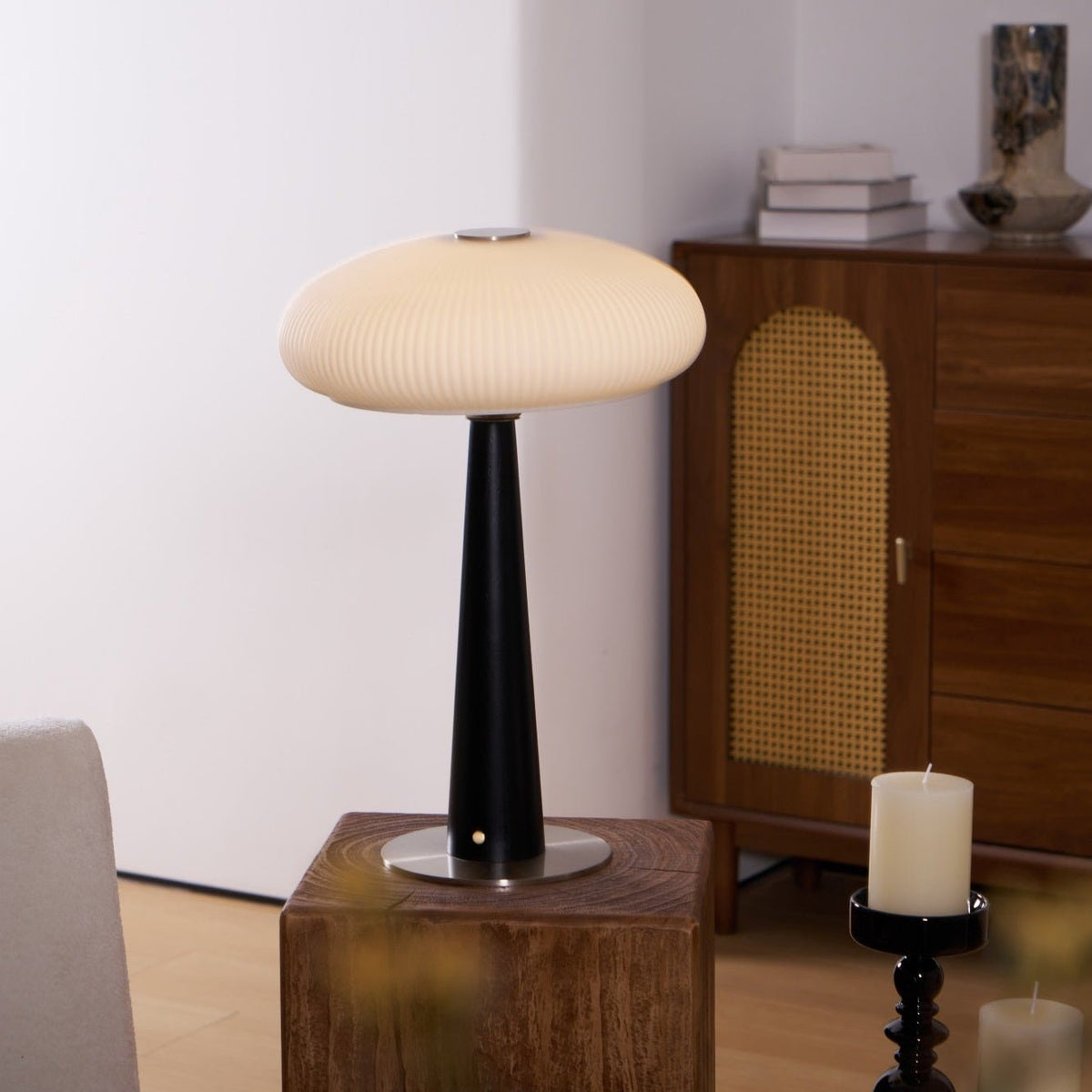 Glow Minimalistisk træbordlampe