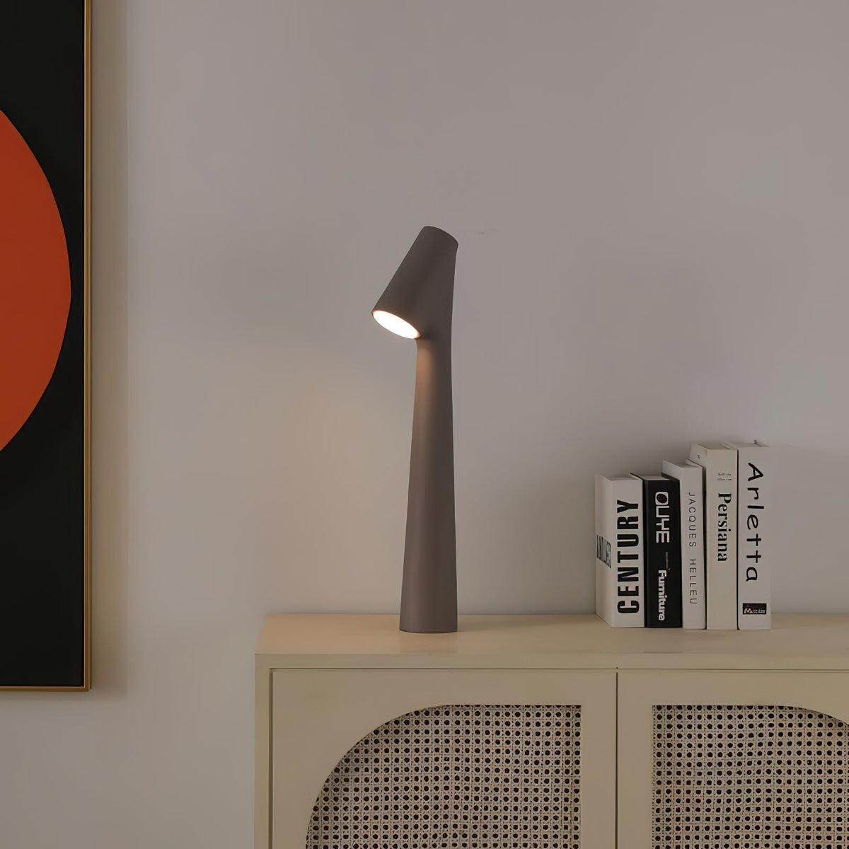 Candeeiro de mesa Nirerora minimalista em acrílico