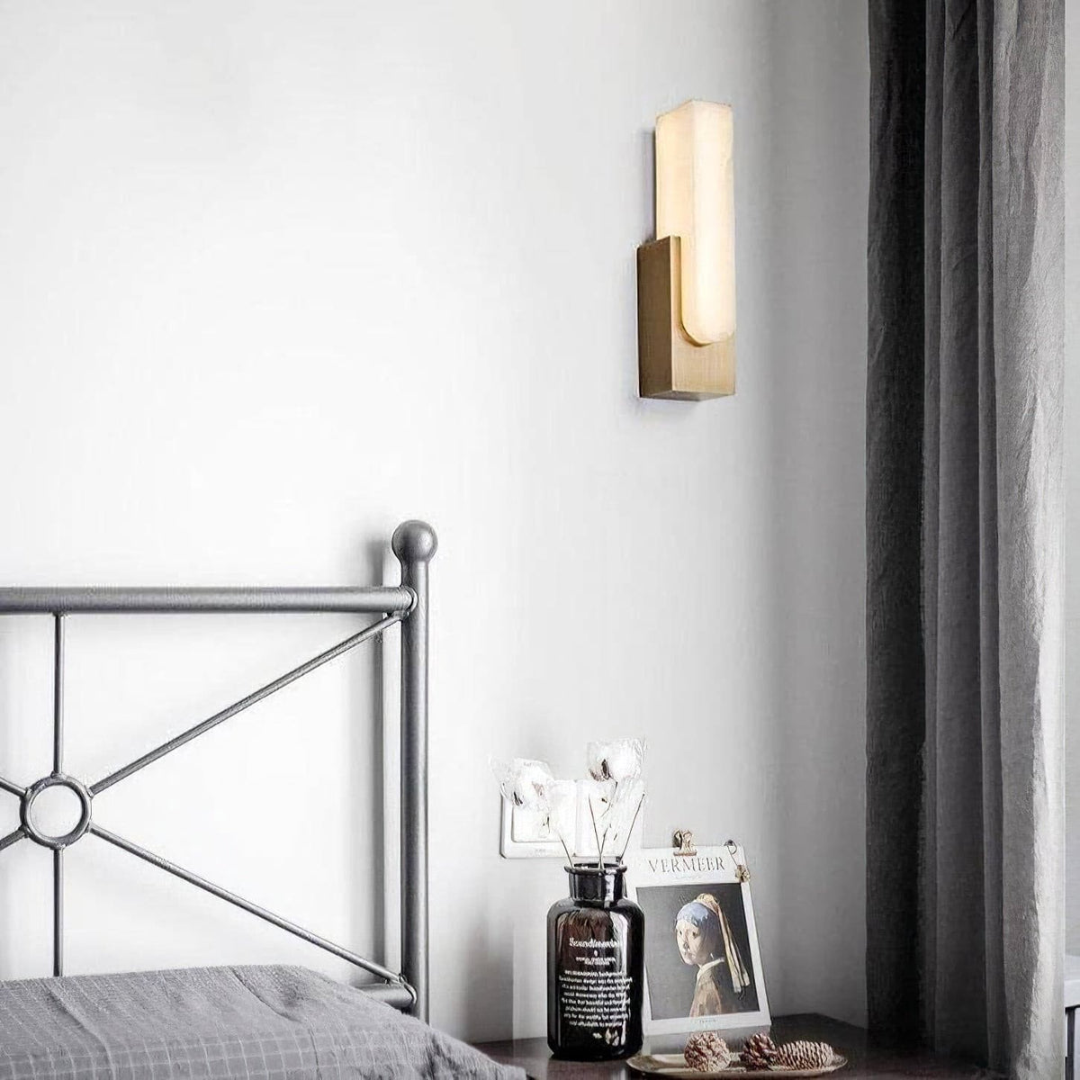 Agatha U-formad LED-vägglampa