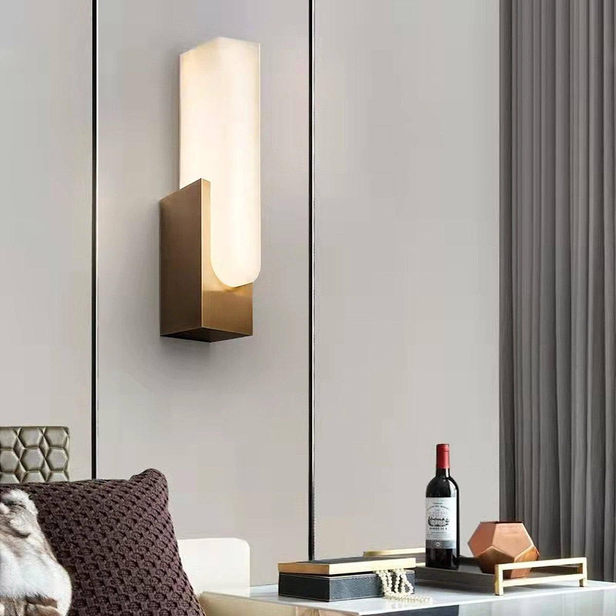 Agatha U-formad LED-vägglampa