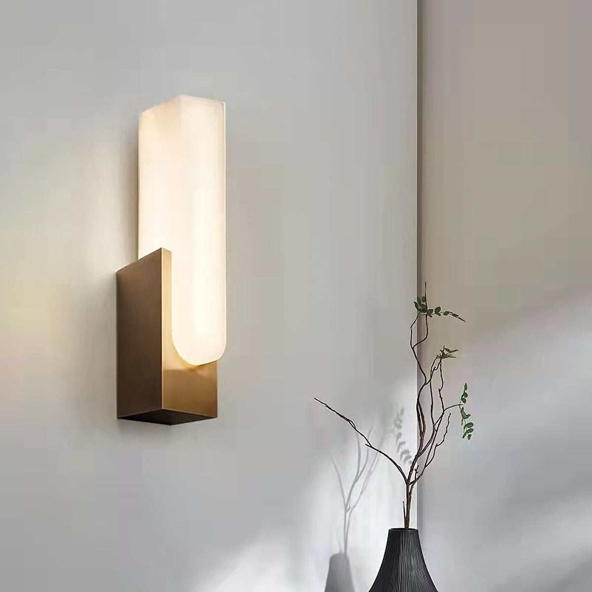 Agatha U-formad LED-vägglampa