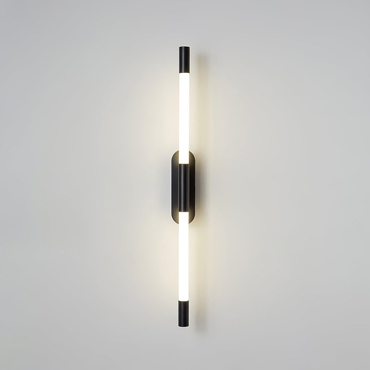 Candeeiro de parede Lumiviella com tubos modulares