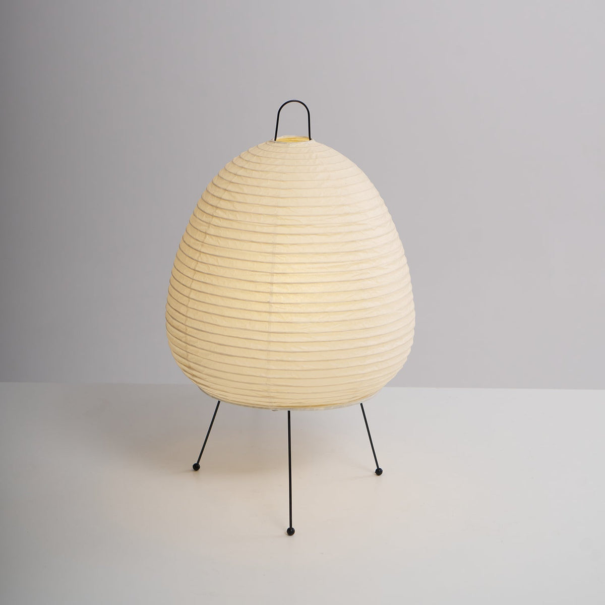 Tranquilux japanskinspirerad bordslampa i papper