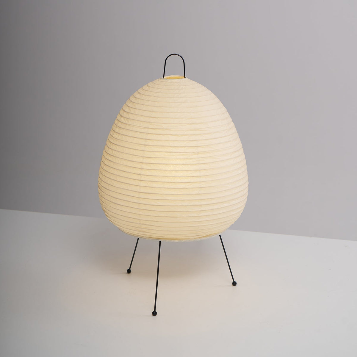 Tranquilux japanskinspirerad bordslampa i papper