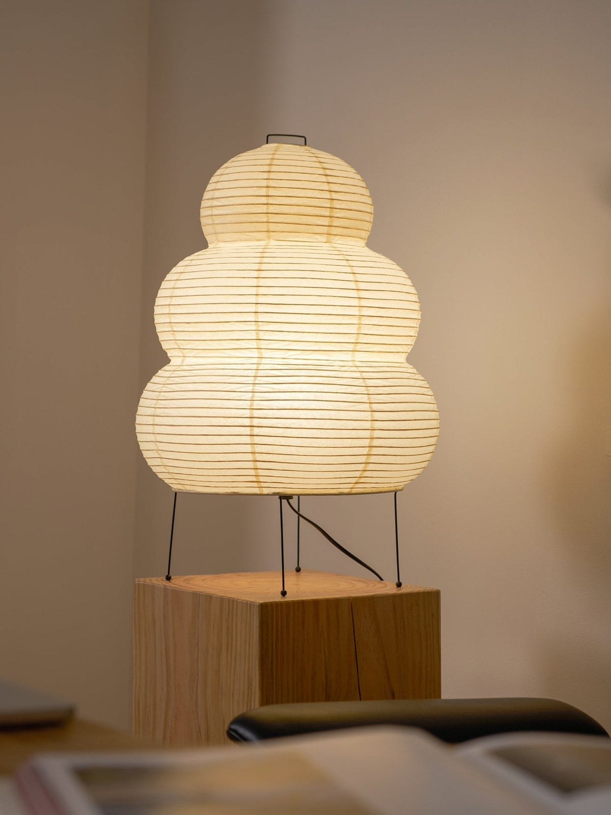 Tranquilux japanskinspirerad bordslampa i papper