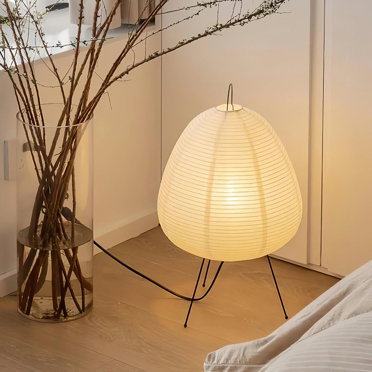 Tranquilux japanskinspirerad bordslampa i papper