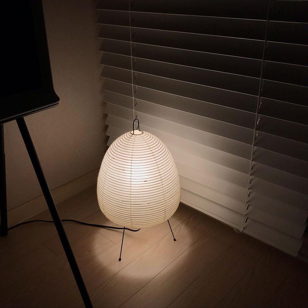 Tranquilux japanskinspirerad bordslampa i papper