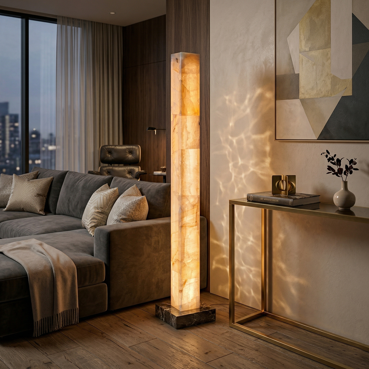 Gulvlampe i frossen alabast